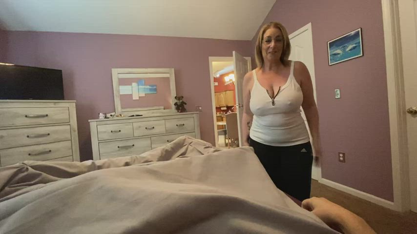 Amateur huge boobs Breeding Handjob MILF Natural boobs Pornstar Step-Mom Step-Son Porn GIF