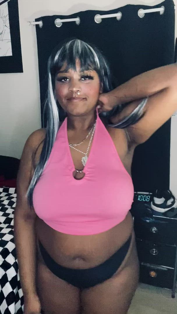 BBW enormous tits boobies ebony gigantic melons Natural tits OnlyFans Stripping Striptease Porn GIF